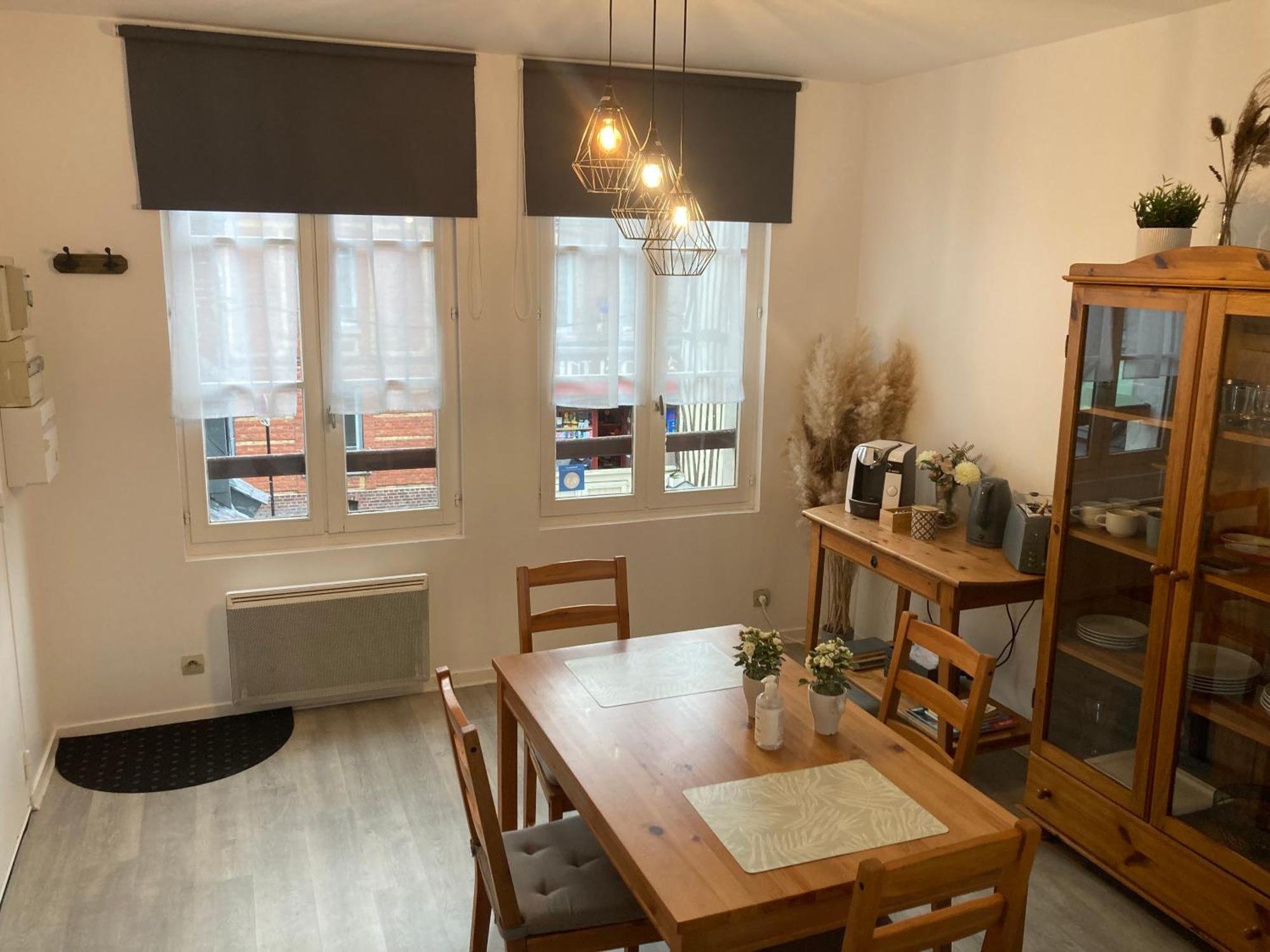 Le Clos Leonard Apartment *